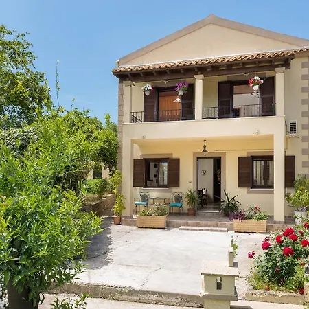 Antzelas Town House Corfu Villa
